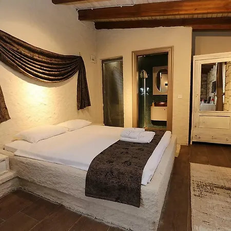 La Bien Bed & Breakfast 2*